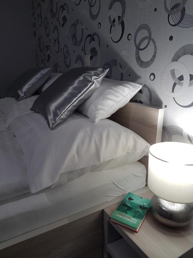 Silver Lodge Apartment 1 Эгер Экстерьер фото