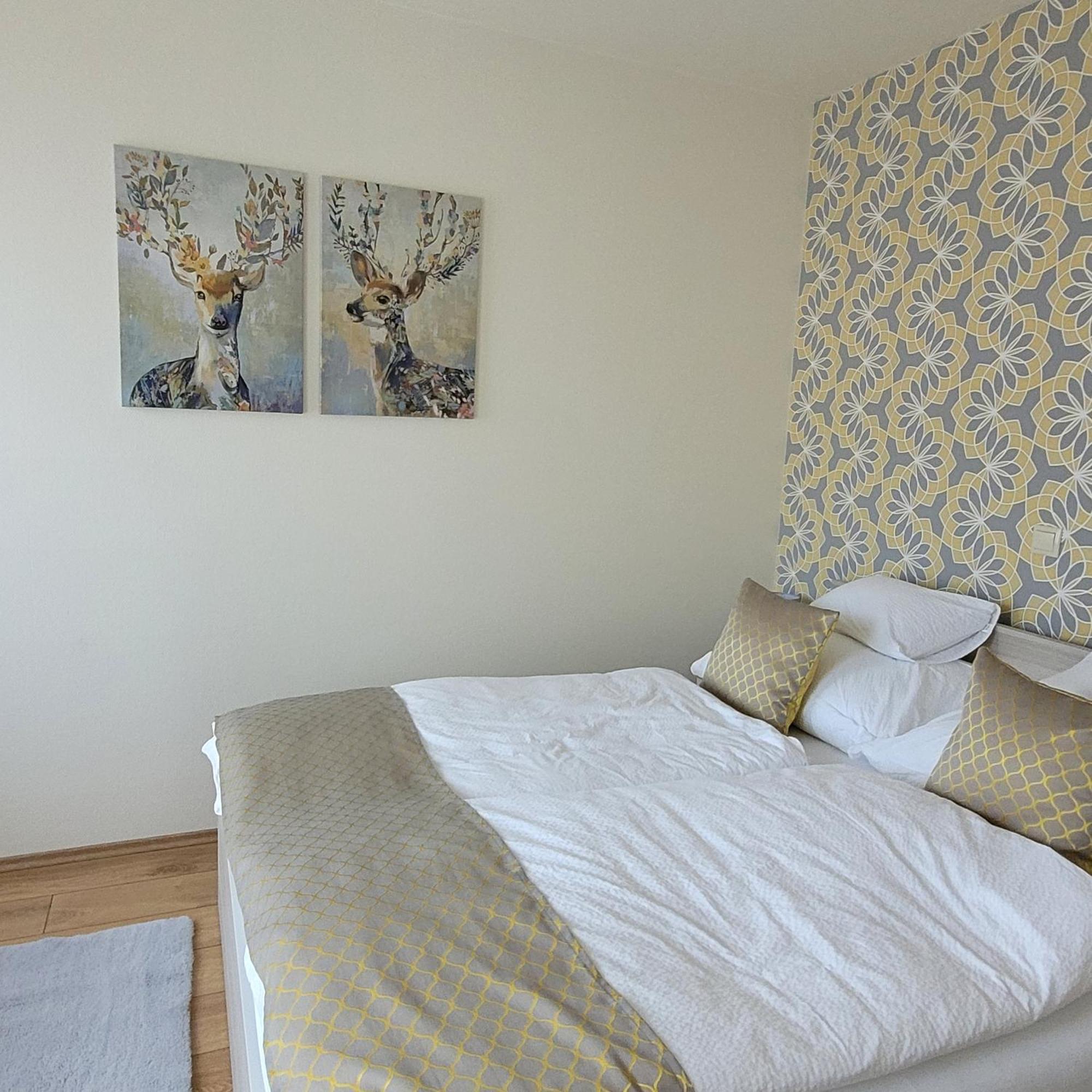 Silver Lodge Apartment 1 Эгер Экстерьер фото